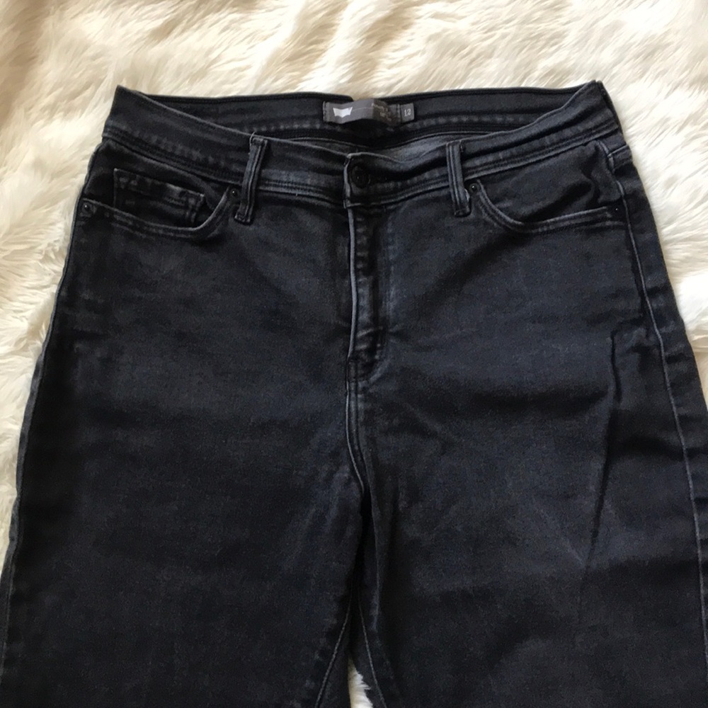 Faded black slim fit Levi’s